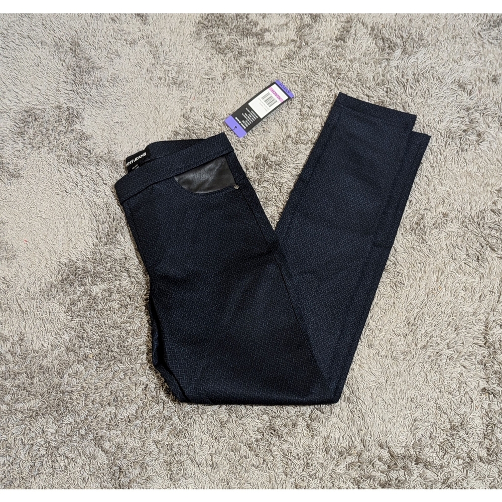 DKNY Mid Rise Jeans | Size XS | NWT